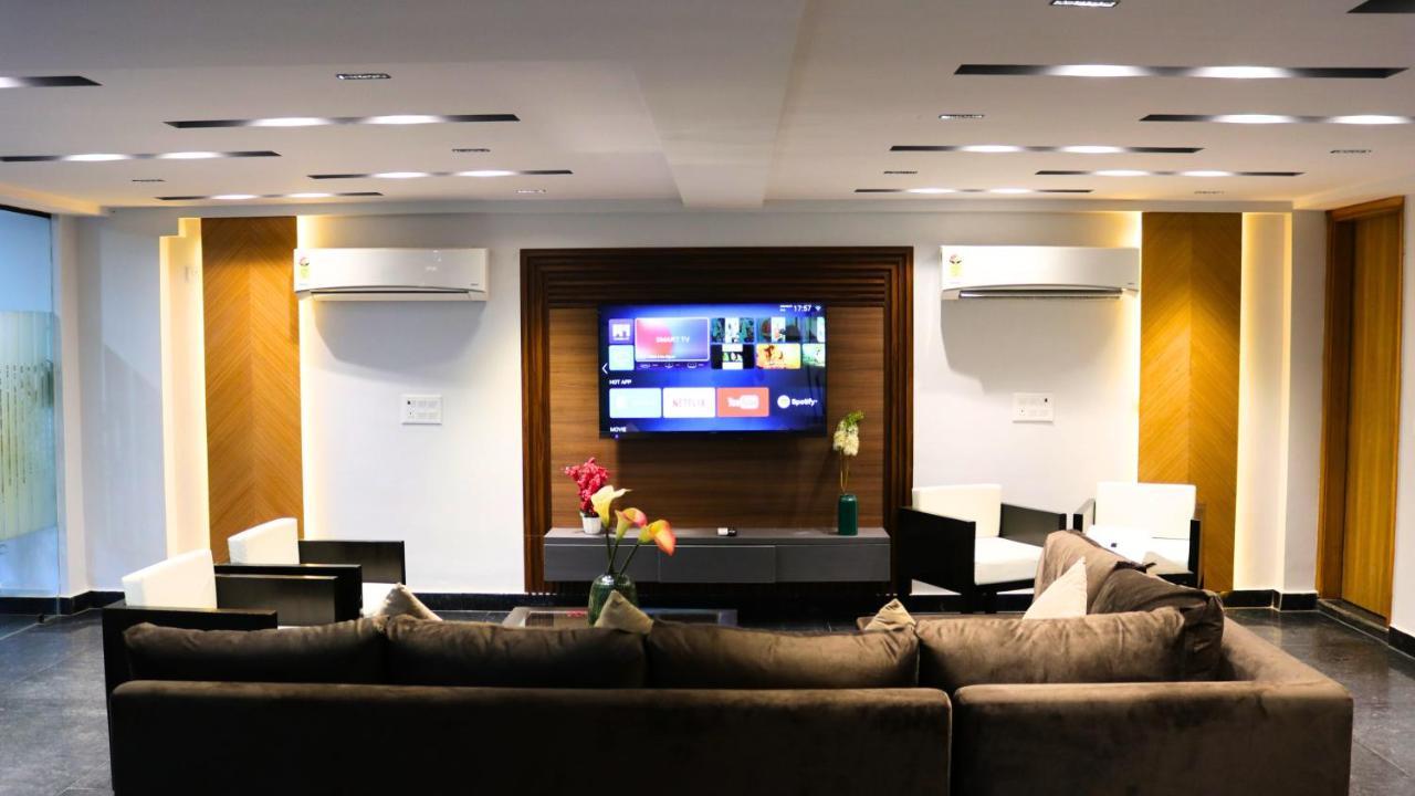 Fuji Ryokan Corporate Stays Ґурґаон Екстер'єр фото