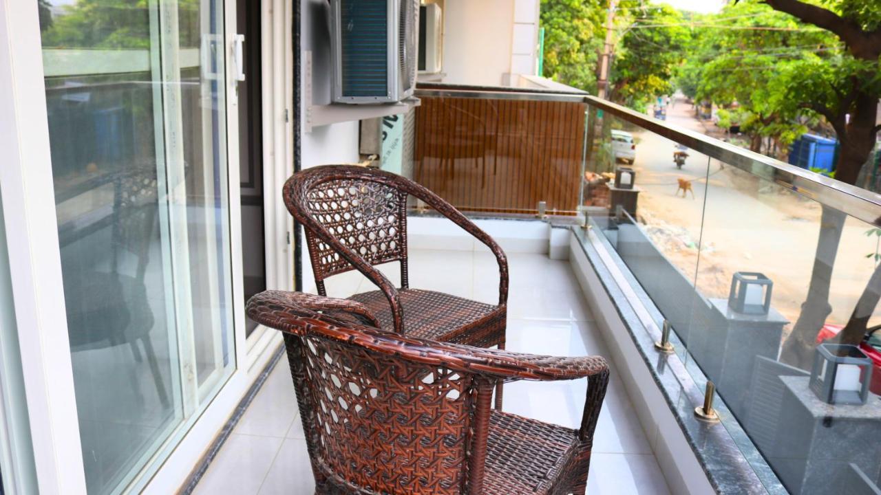 Fuji Ryokan Corporate Stays Ґурґаон Екстер'єр фото
