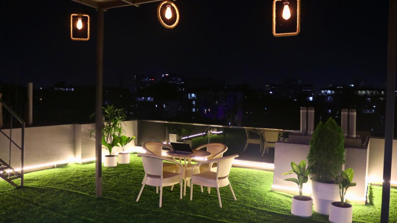 Fuji Ryokan Corporate Stays Ґурґаон Екстер'єр фото